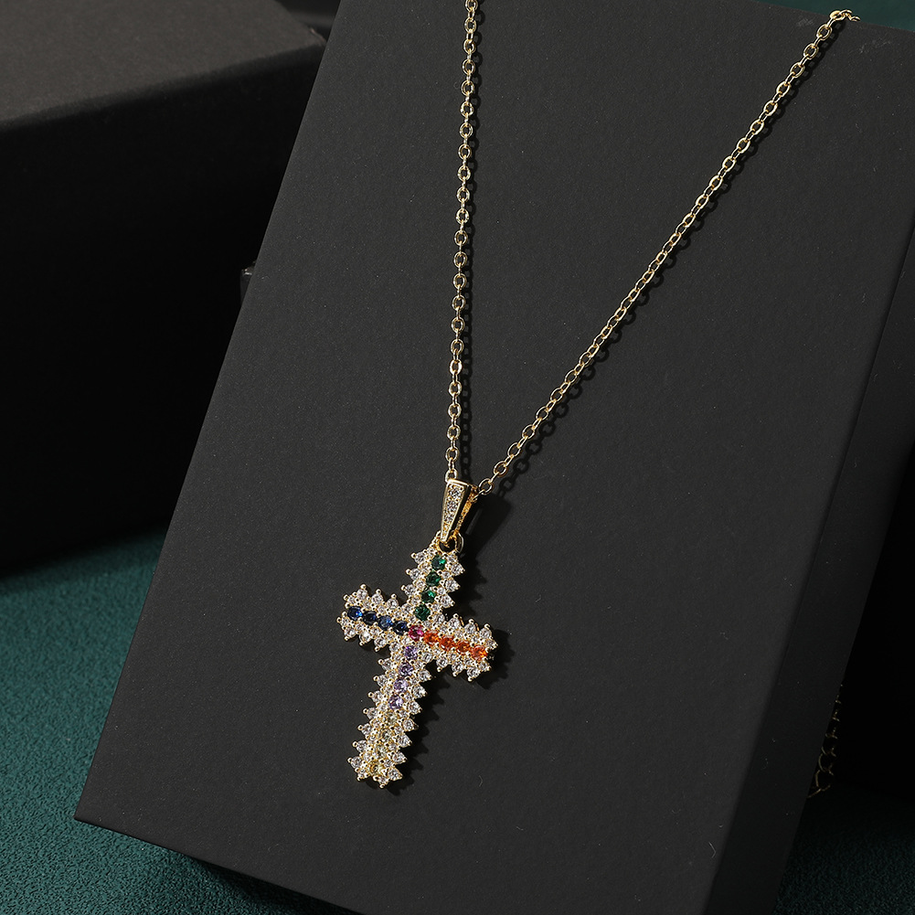 Simple Style Cross Copper Inlay Zircon Pendant Necklace display picture 2