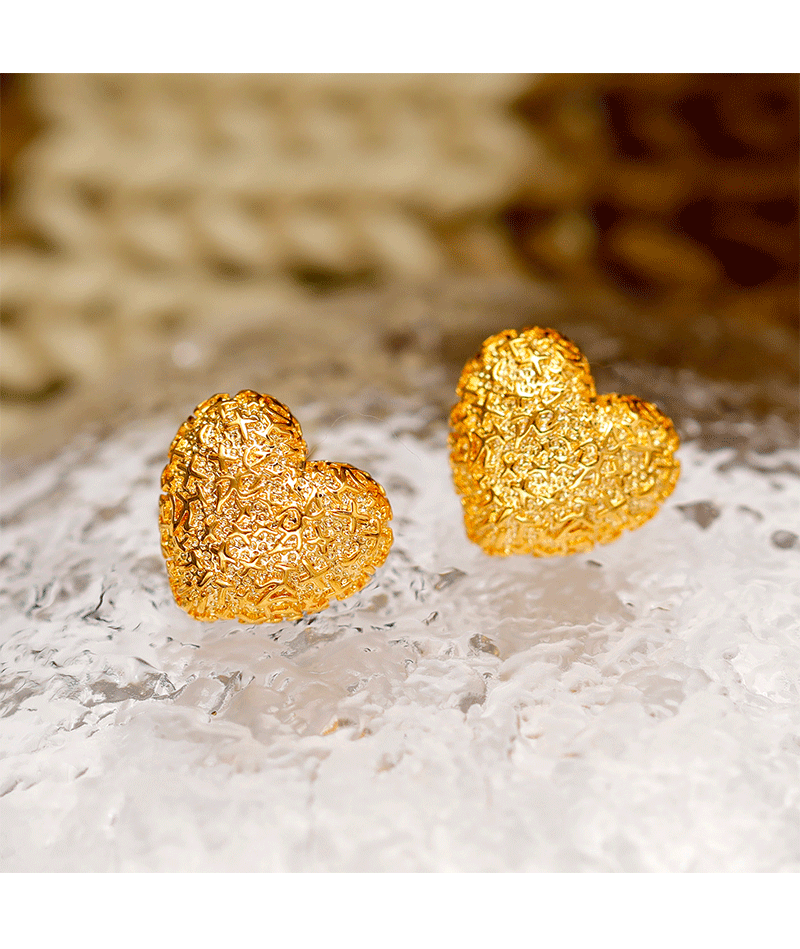 1 Pair Simple Style Heart Shape Copper 18K Gold Plated Ear Studs display picture 3