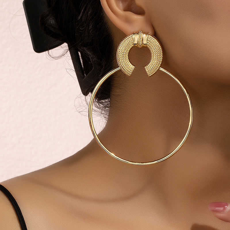 1 Paar Einfacher Stil Kreis Überzug Legierung Vergoldet Reif Ohrringe display picture 1