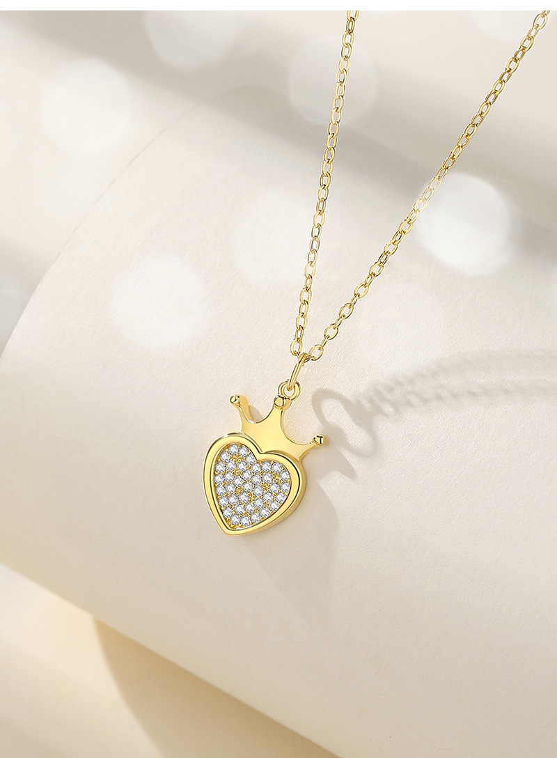 Lady Heart Shape Crown Sterling Silver Plating Inlay Zircon Pendant Necklace display picture 2