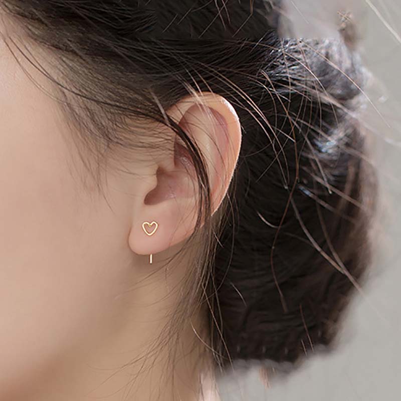 1 Pair Simple Style Heart Shape Plating Sterling Silver Silver Plated Ear Studs display picture 1