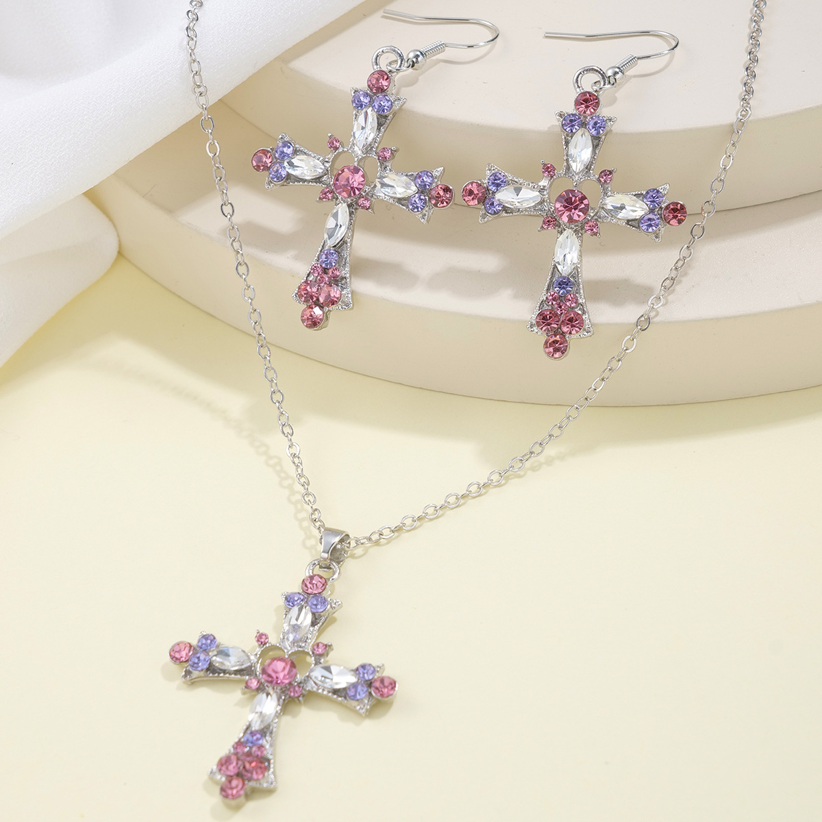 Lady Cross Alloy Hollow Out Women's Earrings Necklace display picture 1