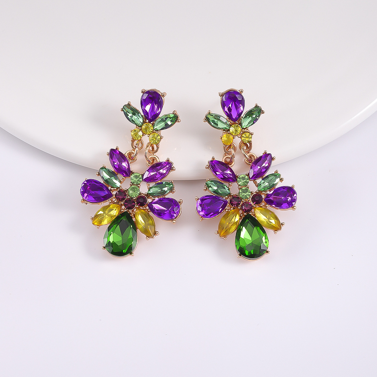 1 Pair Elegant Flower Plating Inlay Alloy Artificial Gemstones Gold Plated Drop Earrings display picture 6