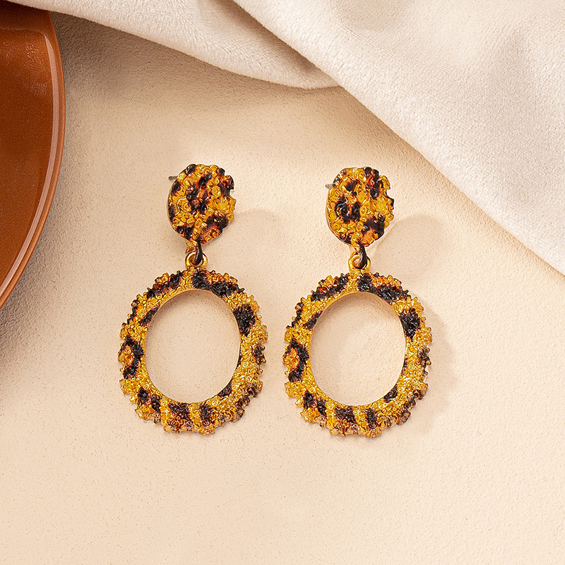 1 Pair Retro Exaggerated Streetwear Round Leopard Plating Alloy Gold Plated Drop Earrings display picture 5
