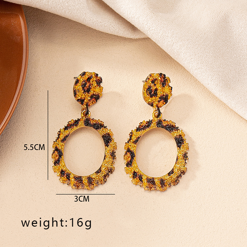 1 Pair Retro Exaggerated Streetwear Round Leopard Plating Alloy Gold Plated Drop Earrings display picture 6
