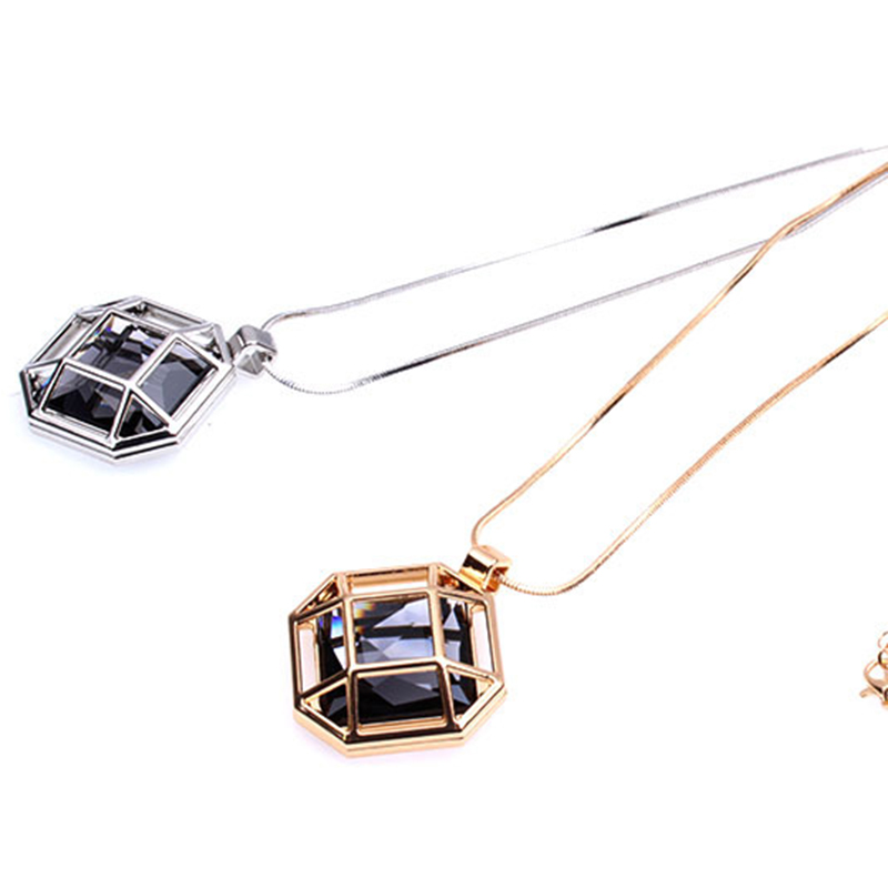 Elegant Rhombus Alloy Copper Inlay Rhinestones Women's Sweater Chain Long Necklace display picture 6