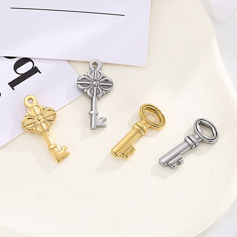 1 Piece Stainless Steel 18K Gold Plated Key display picture 1