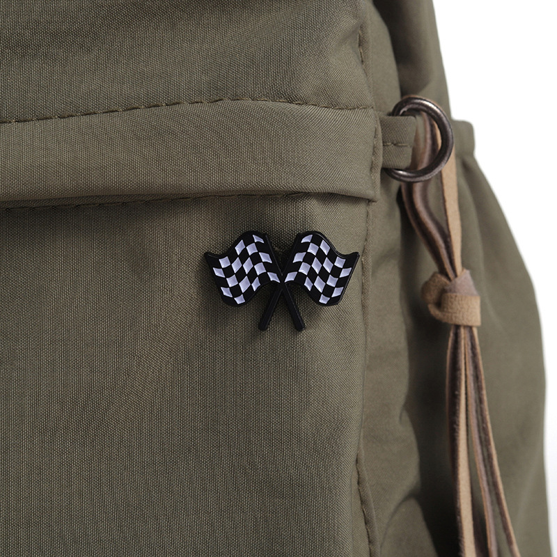Cartoon Style Checkered Alloy Plating Unisex Brooches display picture 4