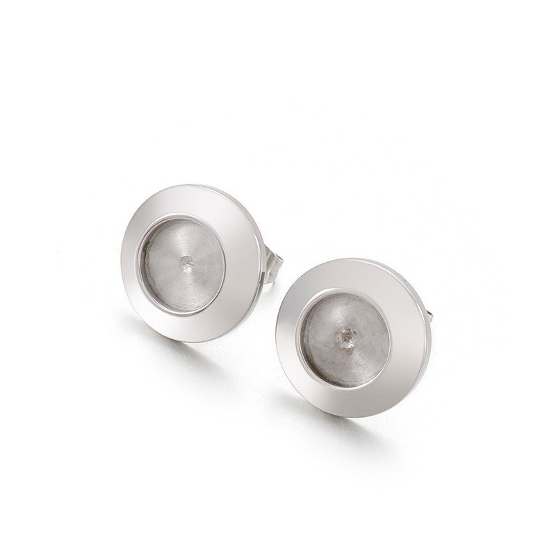 1 Pair Simple Style Round Plating Stainless Steel 18K Gold Plated Ear Studs display picture 7