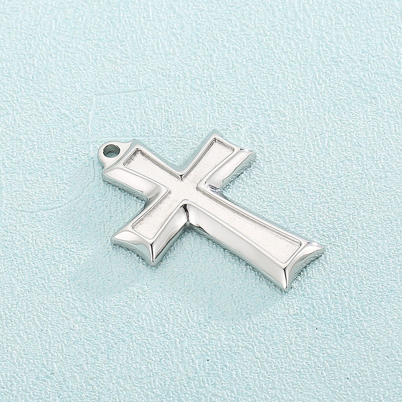 1 Piece Stainless Steel 18K Gold Plated Cross display picture 3