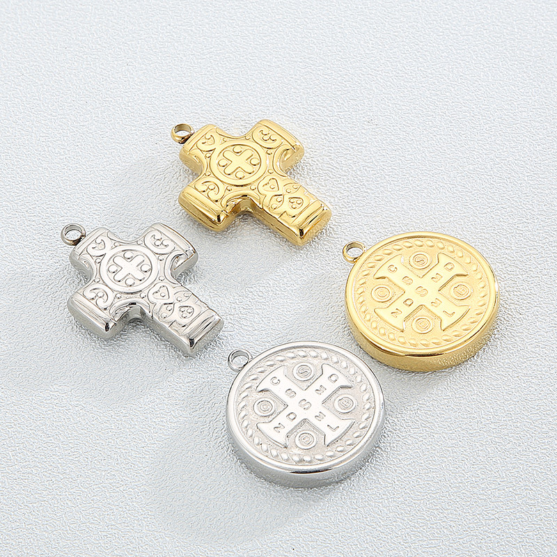 1 Piece Classic Style Commute Cross Stainless Steel Pendant Jewelry Accessories display picture 1