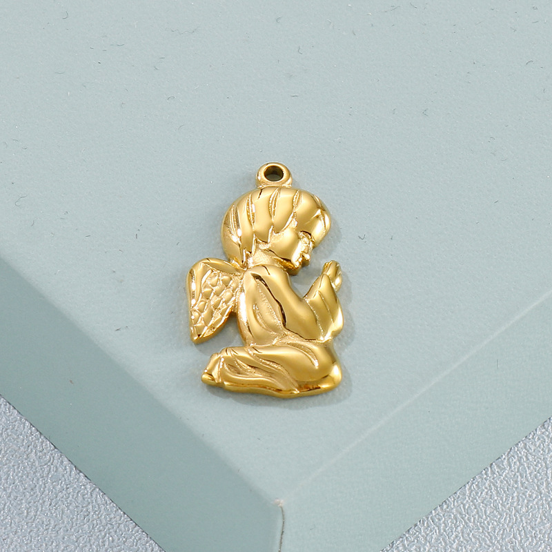 1 Piece Stainless Steel 18K Gold Plated Portrait Of Virgin Mary Angel Pendant display picture 5