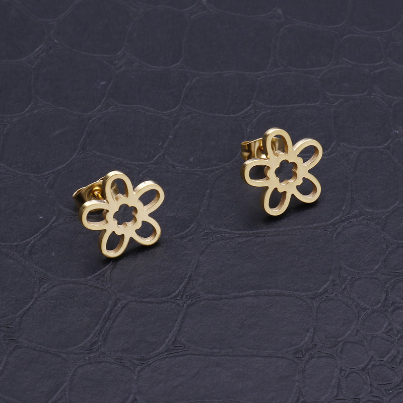 1 Pair Simple Style Flower Plating Stainless Steel 18K Gold Plated Ear Studs display picture 4