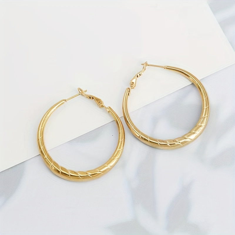 1 Paire Style Simple Rond Placage Acier Au Titane Plaqué Or Des Boucles D'oreilles display picture 1