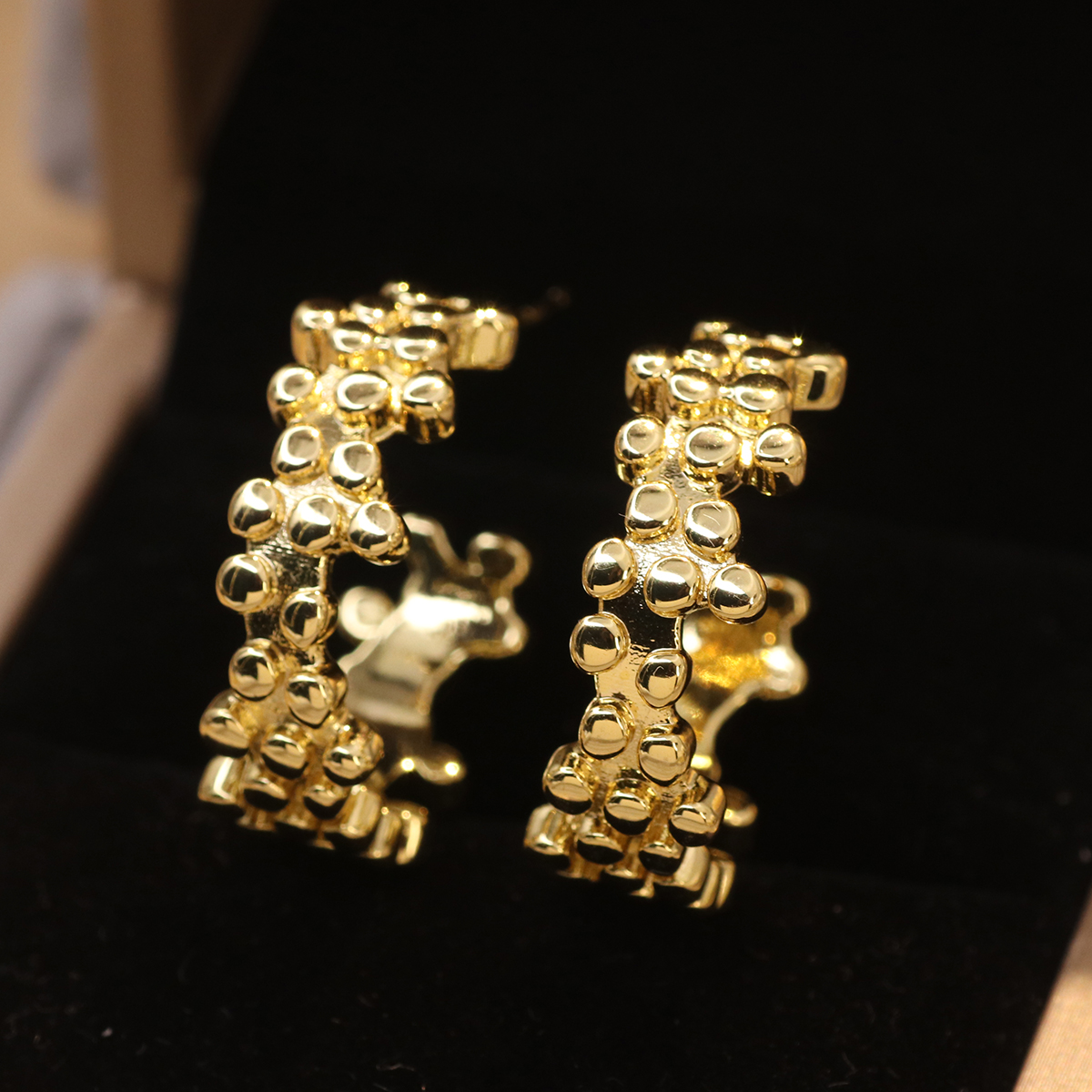 1 Paar Ig-stil Einfacher Stil Überdimensioniert C-form O-form Spiral- Polieren Überzug Kupfer 18 Karat Vergoldet Ohrringe display picture 3