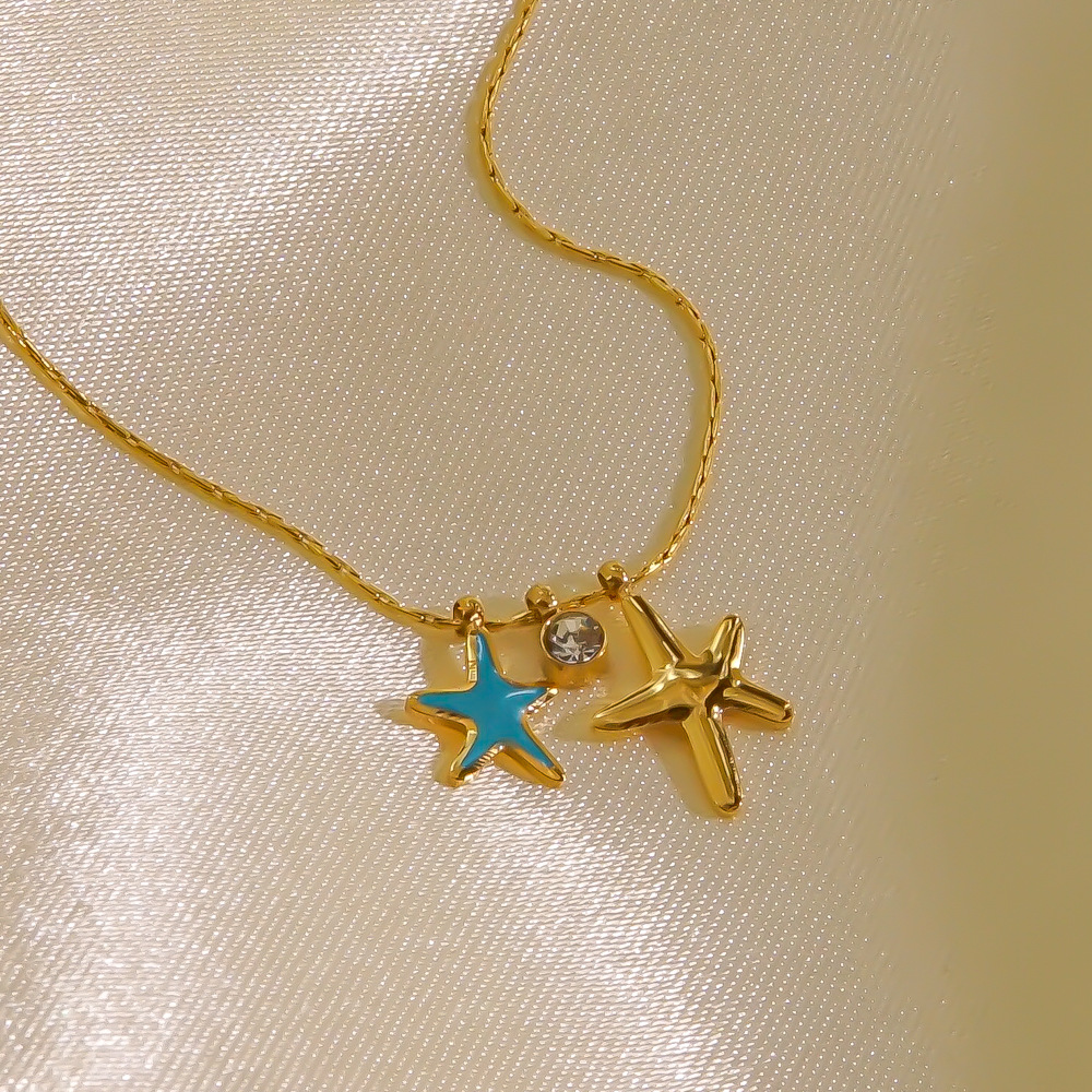 304 Stainless Steel 14K Gold Plated Simple Style Enamel Inlay Starfish Zircon Pendant Necklace display picture 2