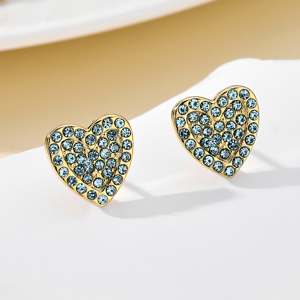 1 Pair IG Style Simple Style Heart Shape Plating Inlay 304 Stainless Steel Zircon 18K Gold Plated Ear Studs display picture 2