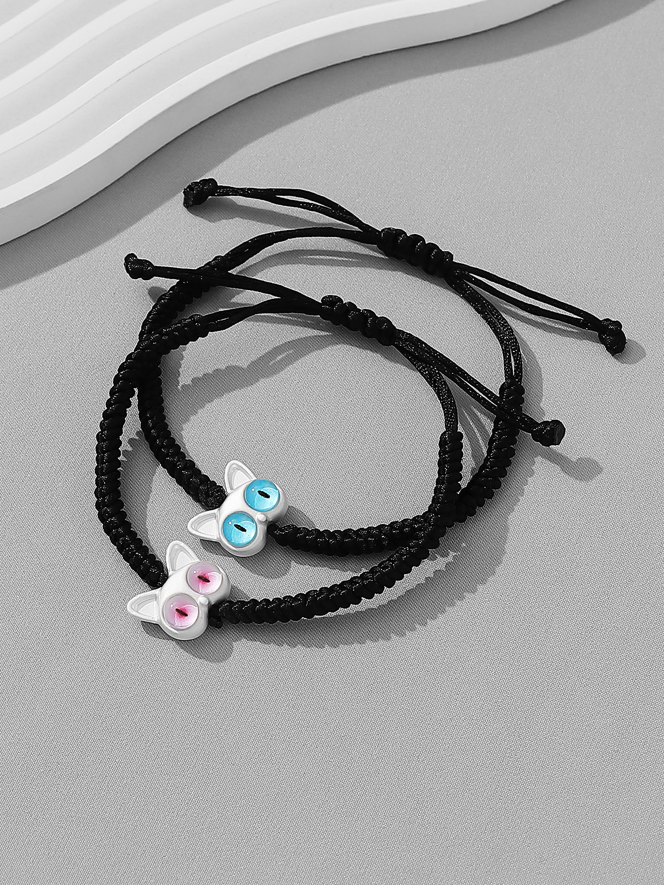 Casual Cute Funny Cat Synthetic Resin Synthetic Fibre Alloy Inlay Resin Couple Drawstring Bracelets display picture 4