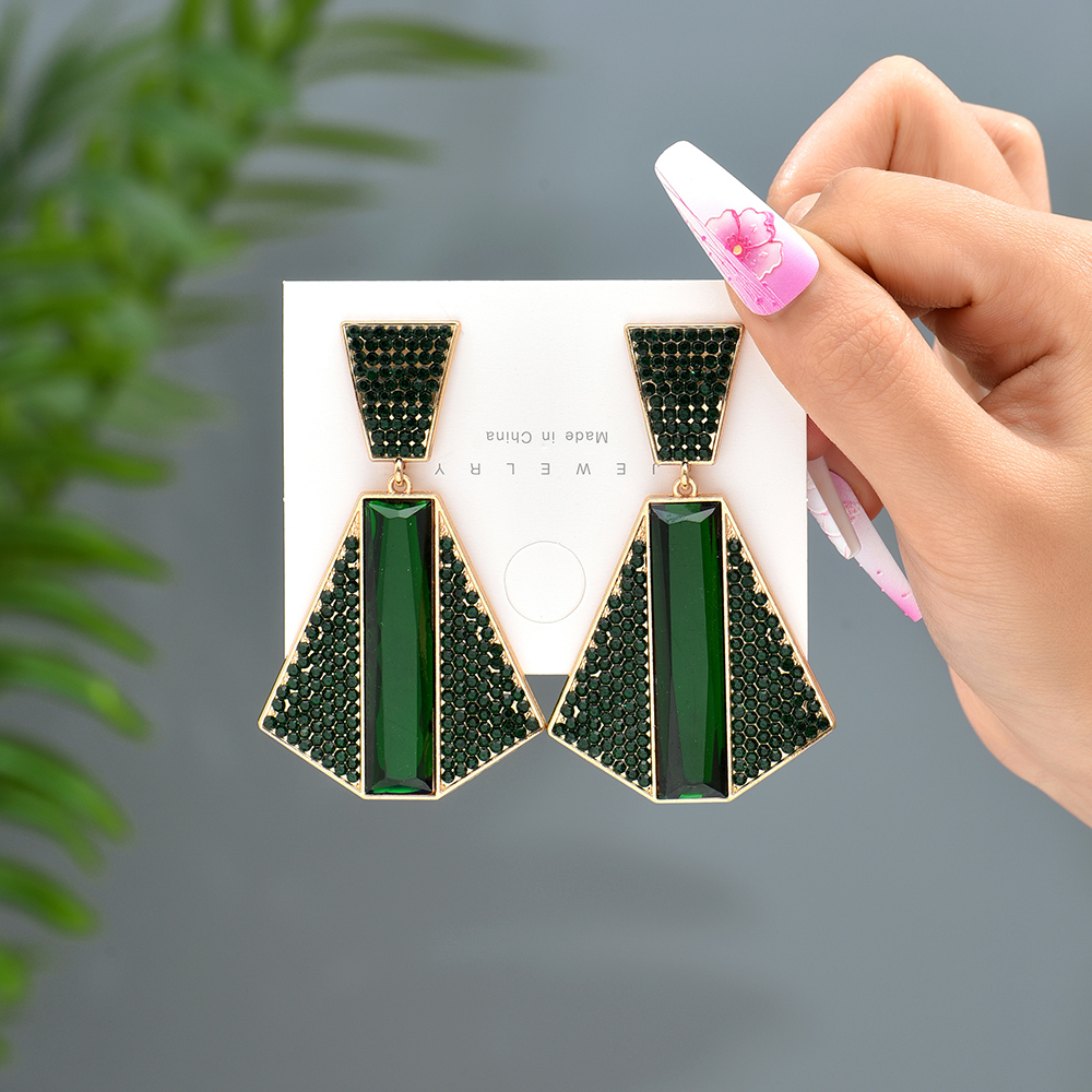 1 Pair Exaggerated Shiny Geometric Plating Inlay Zinc Alloy Rhinestones Glass Drop Earrings display picture 12