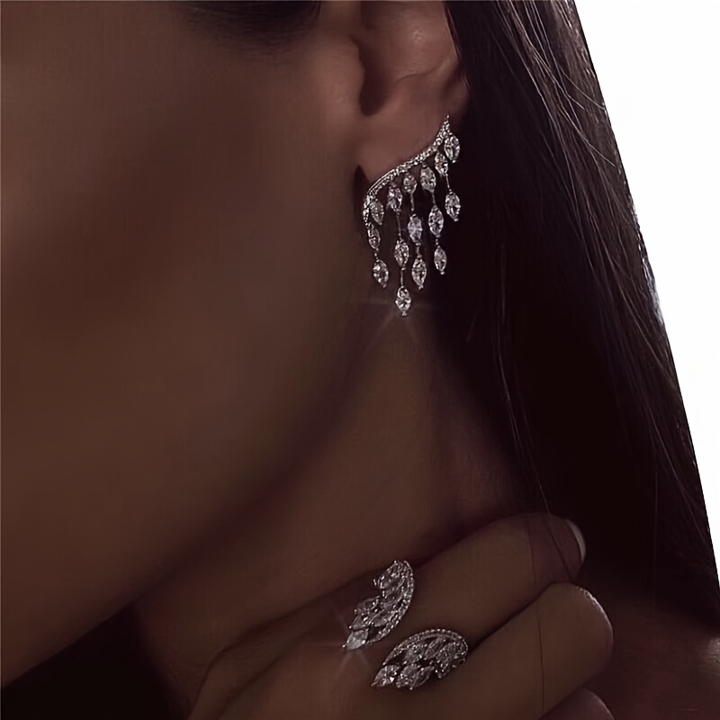 1 Pair Simple Style Shiny Wings Plating Inlay Alloy Zircon Silver Plated Ear Studs display picture 1