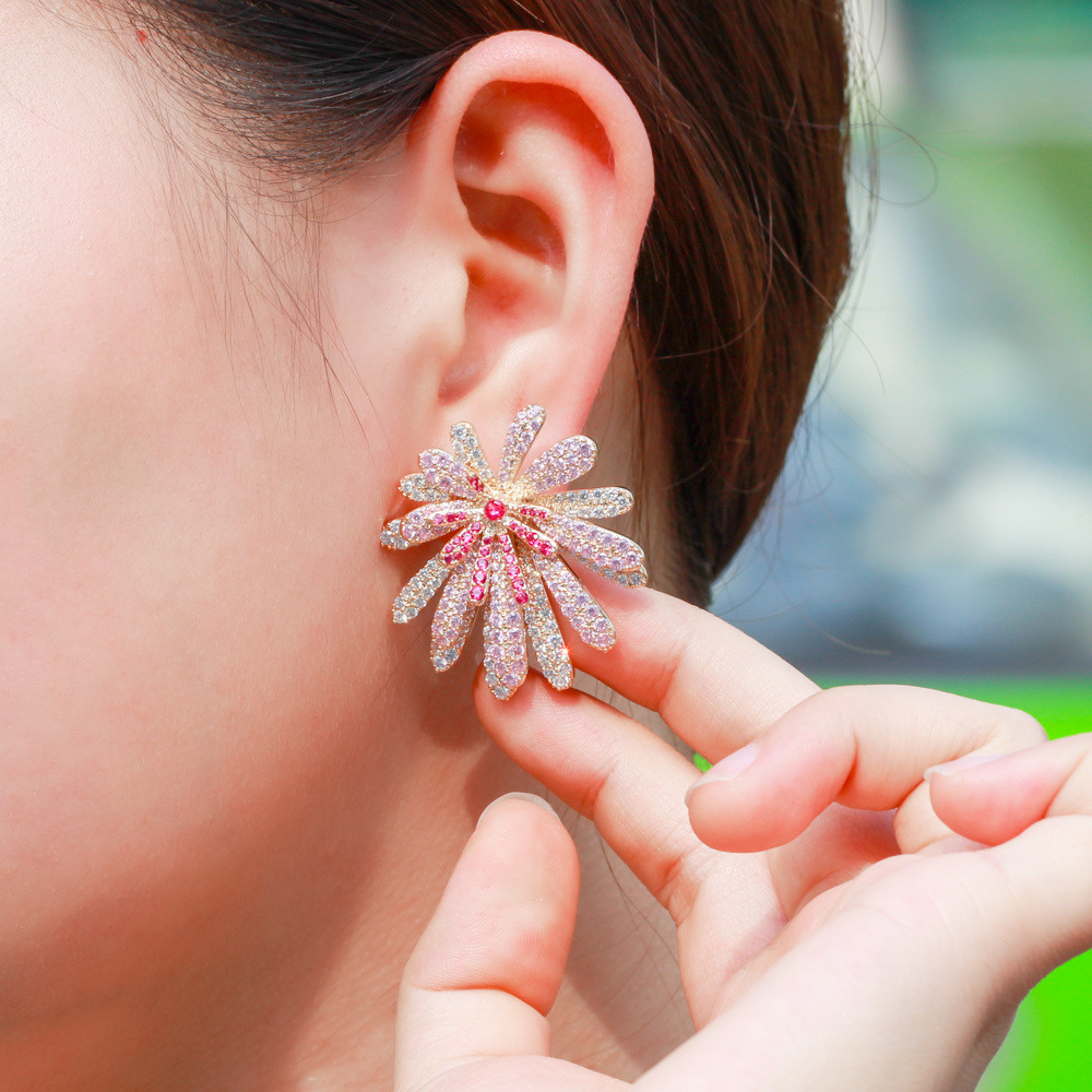 1 Pair Casual Romantic Flower Plating Inlay Copper Zircon Rhodium Plated Silver Plated Ear Studs display picture 3
