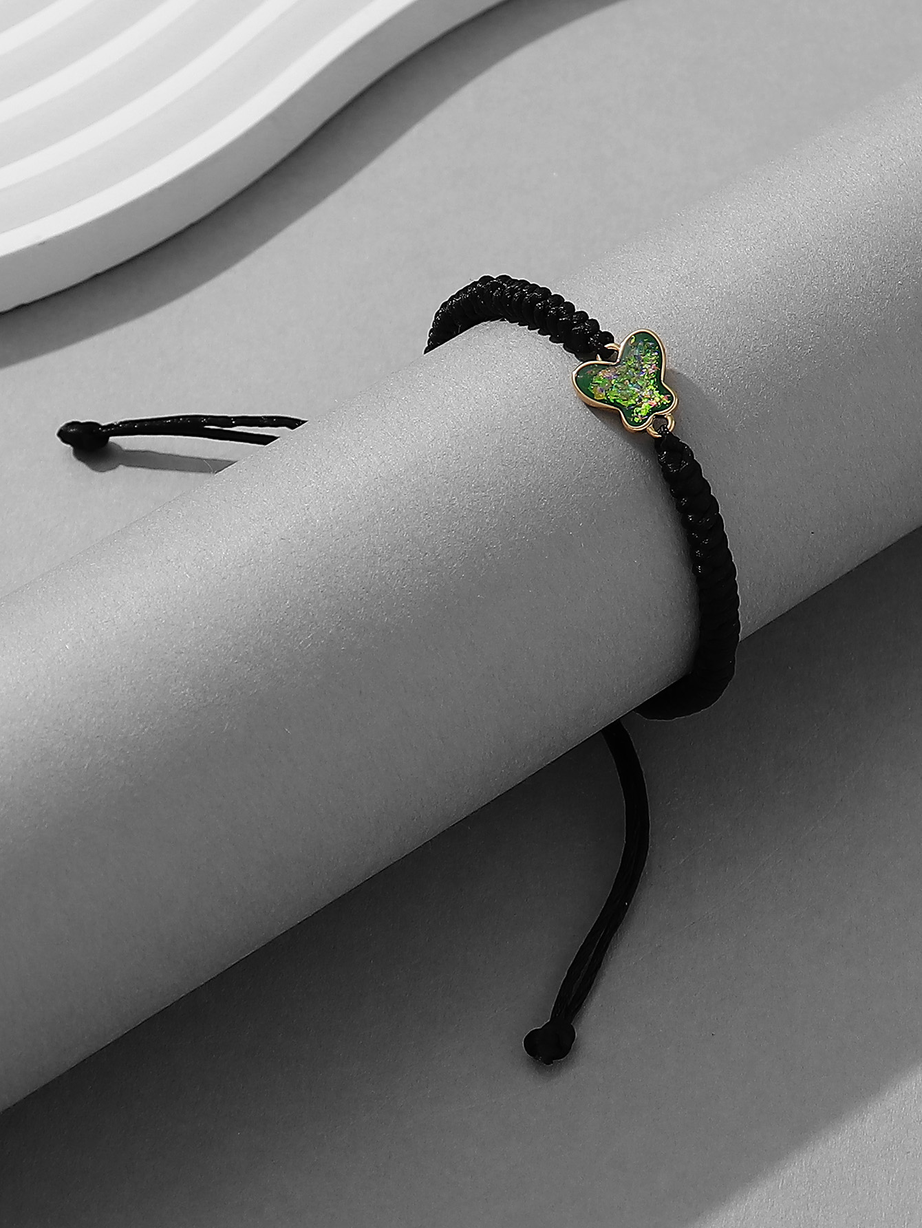 Casual Simple Style Cross Butterfly Sequin Synthetic Fibre Alloy Inlay Resin Unisex Drawstring Bracelets display picture 6