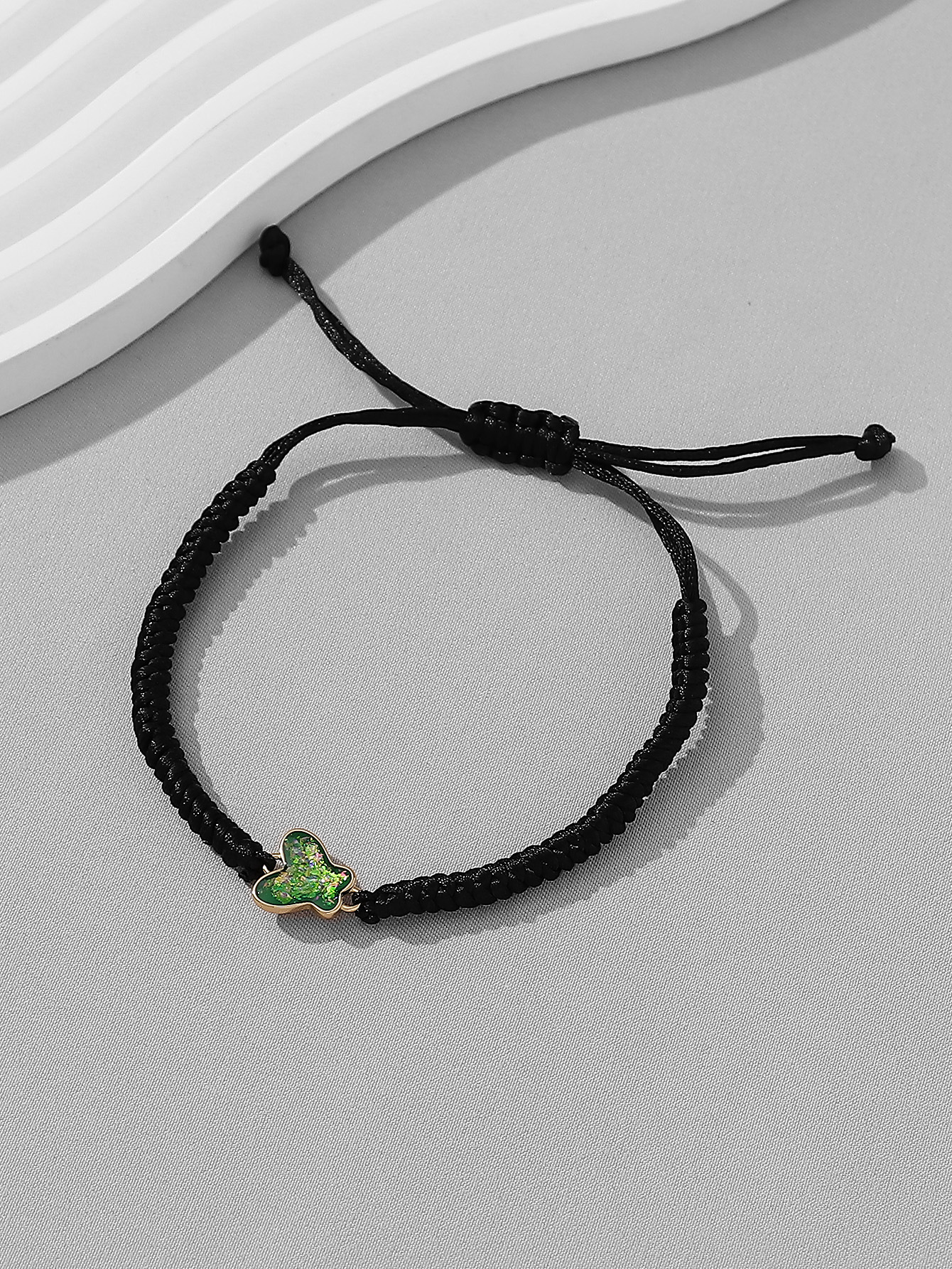 Casual Simple Style Cross Butterfly Sequin Synthetic Fibre Alloy Inlay Resin Unisex Drawstring Bracelets display picture 9