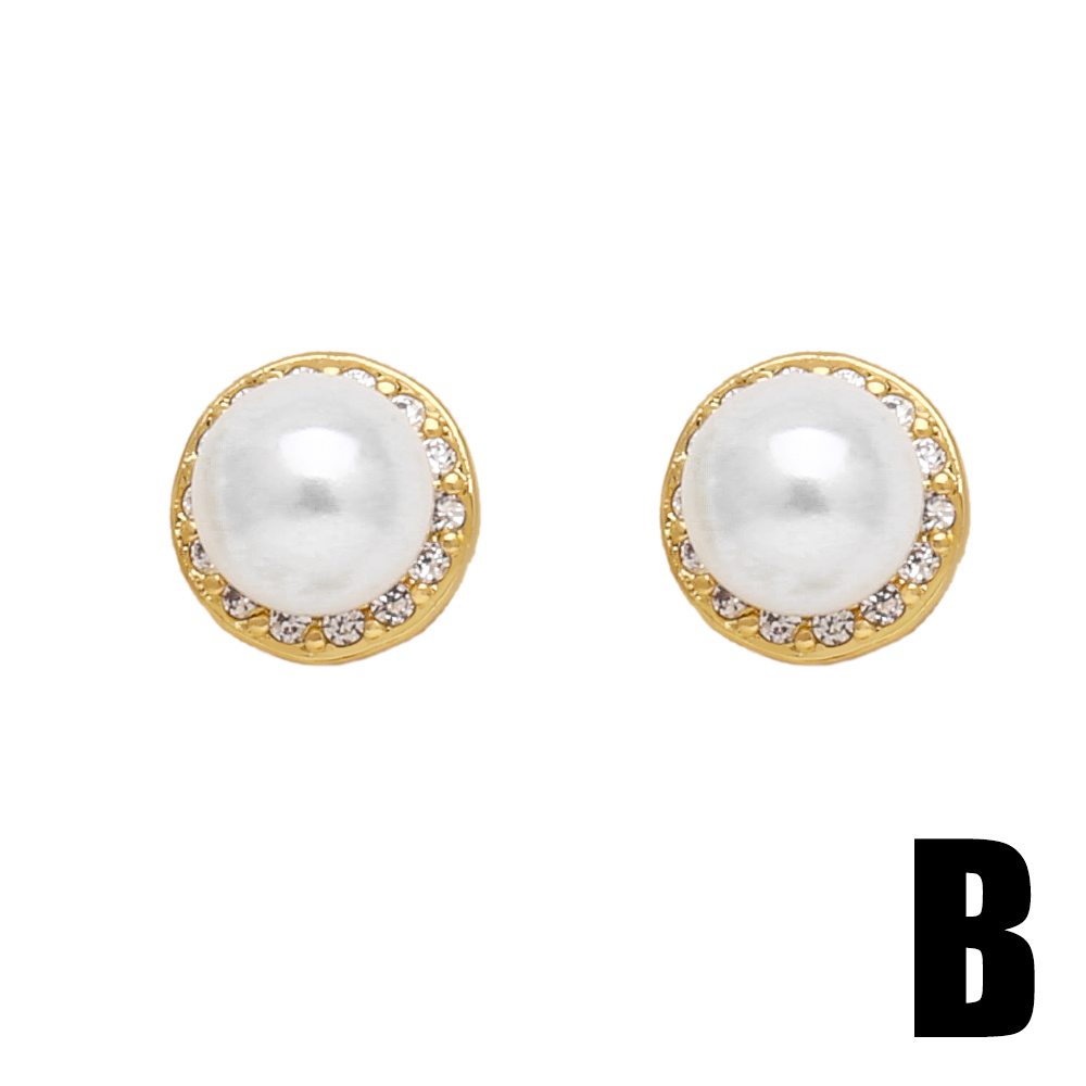 1 Pair Modern Style Simple Style Round Moon Plating Inlay Copper Artificial Pearls Zircon 18k Gold Plated Ear Studs display picture 4