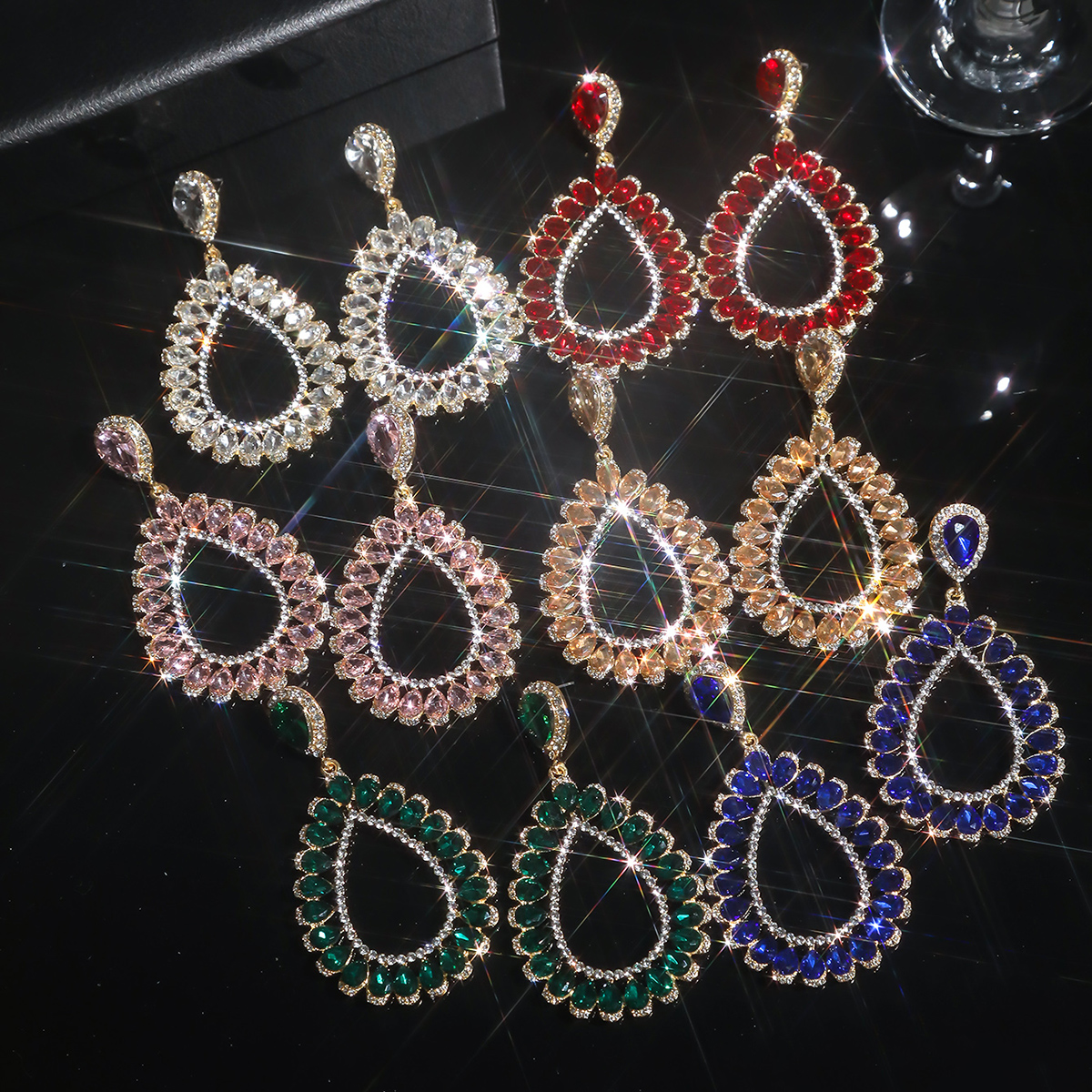 1 Pair Glam Luxurious Shiny Water Droplets Plating Inlay Alloy Rhinestones Zircon Drop Earrings display picture 2