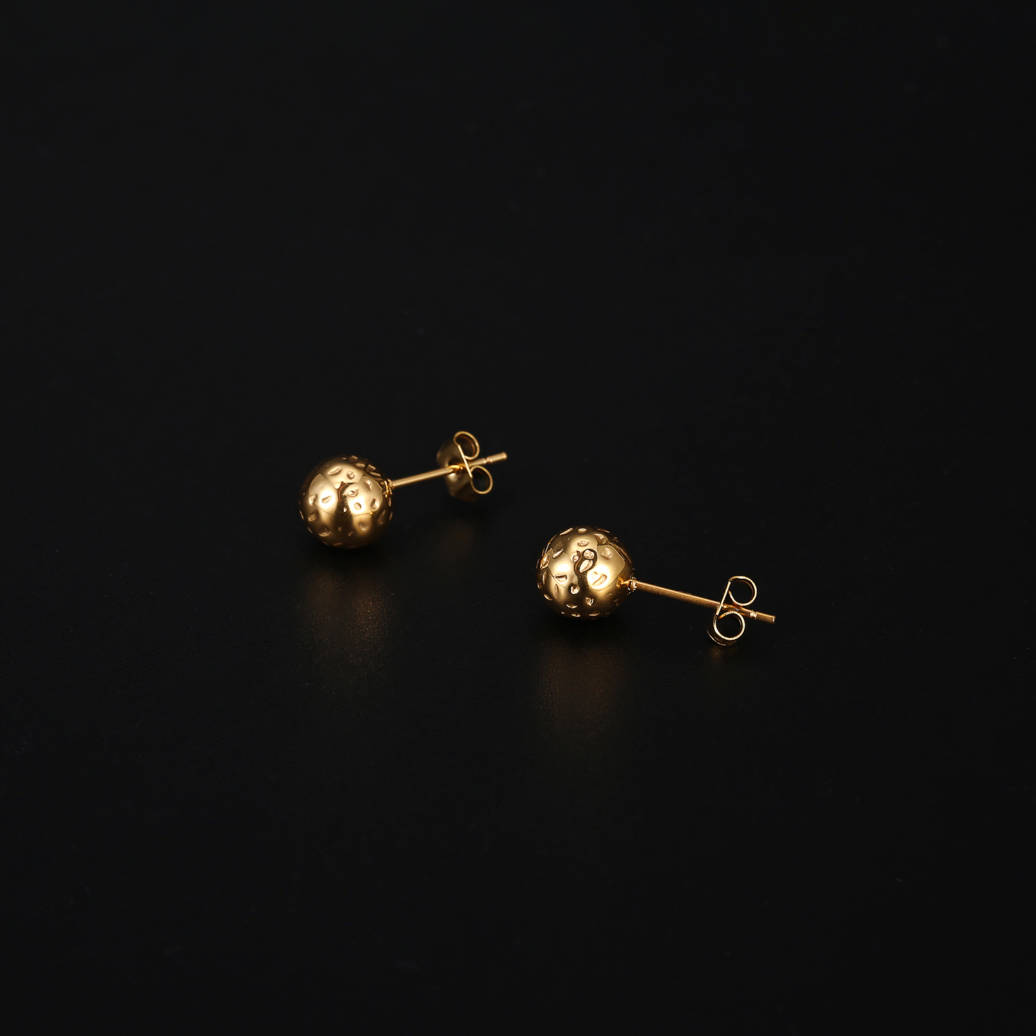 1 Pair Elegant Simple Style Ball Polishing Plating 304 Stainless Steel 18K Gold Plated Ear Studs display picture 3