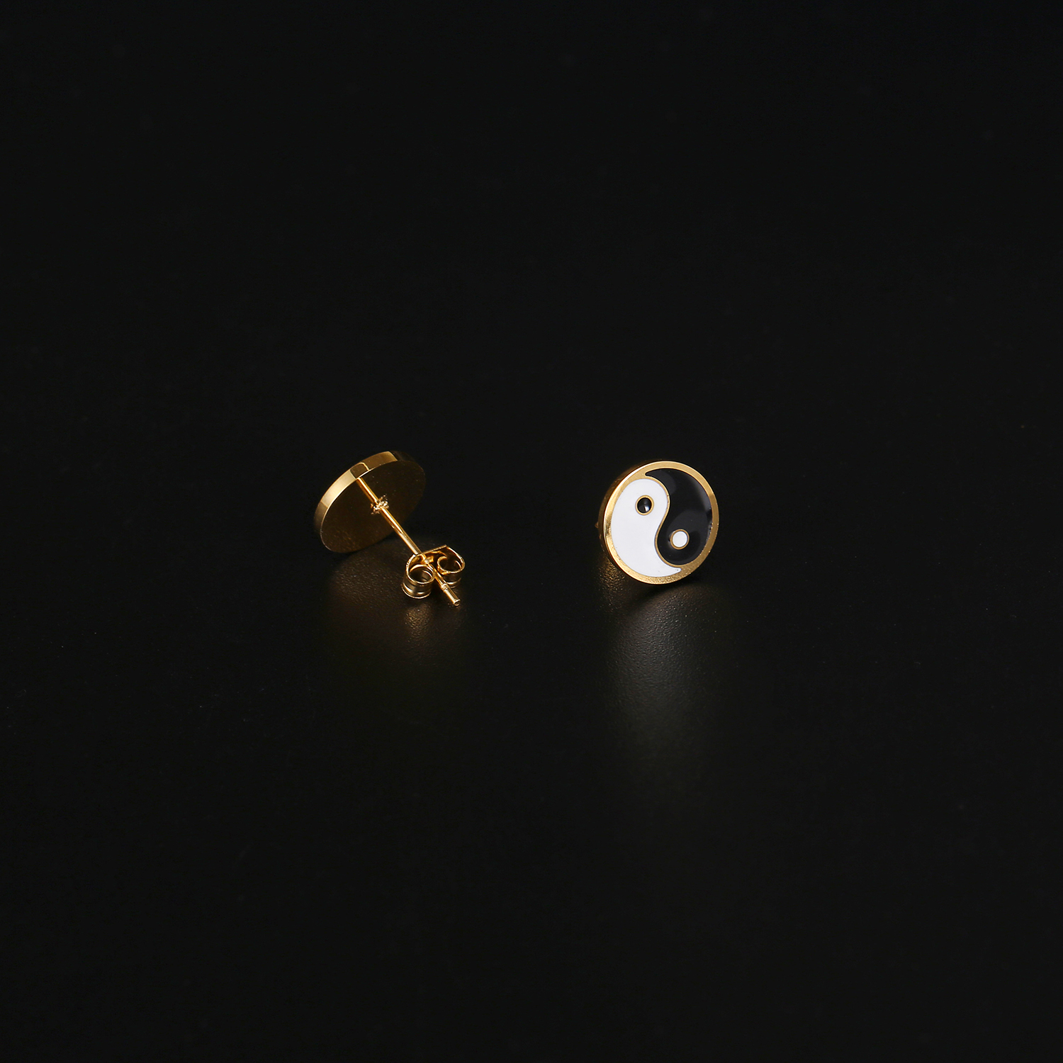 1 Pair Simple Style Tai Chi Epoxy Plating Stainless Steel 18k Gold Plated Ear Studs display picture 3