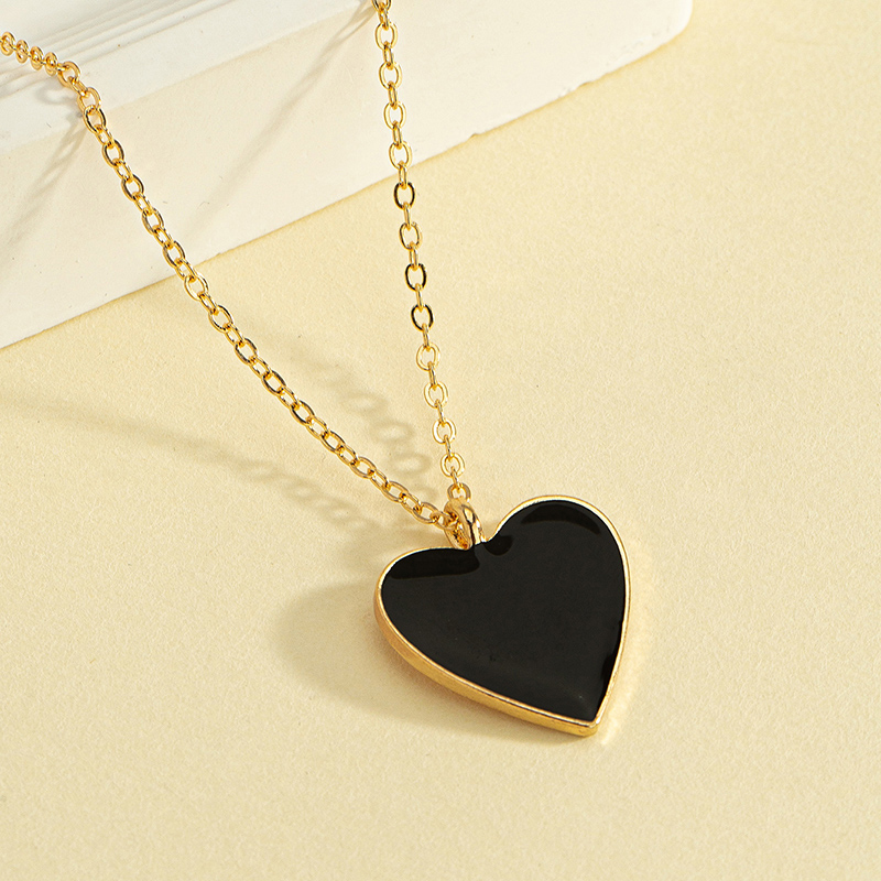 Romantic Simple Style Heart Shape Alloy Zinc Plating Women's Pendant Necklace display picture 1