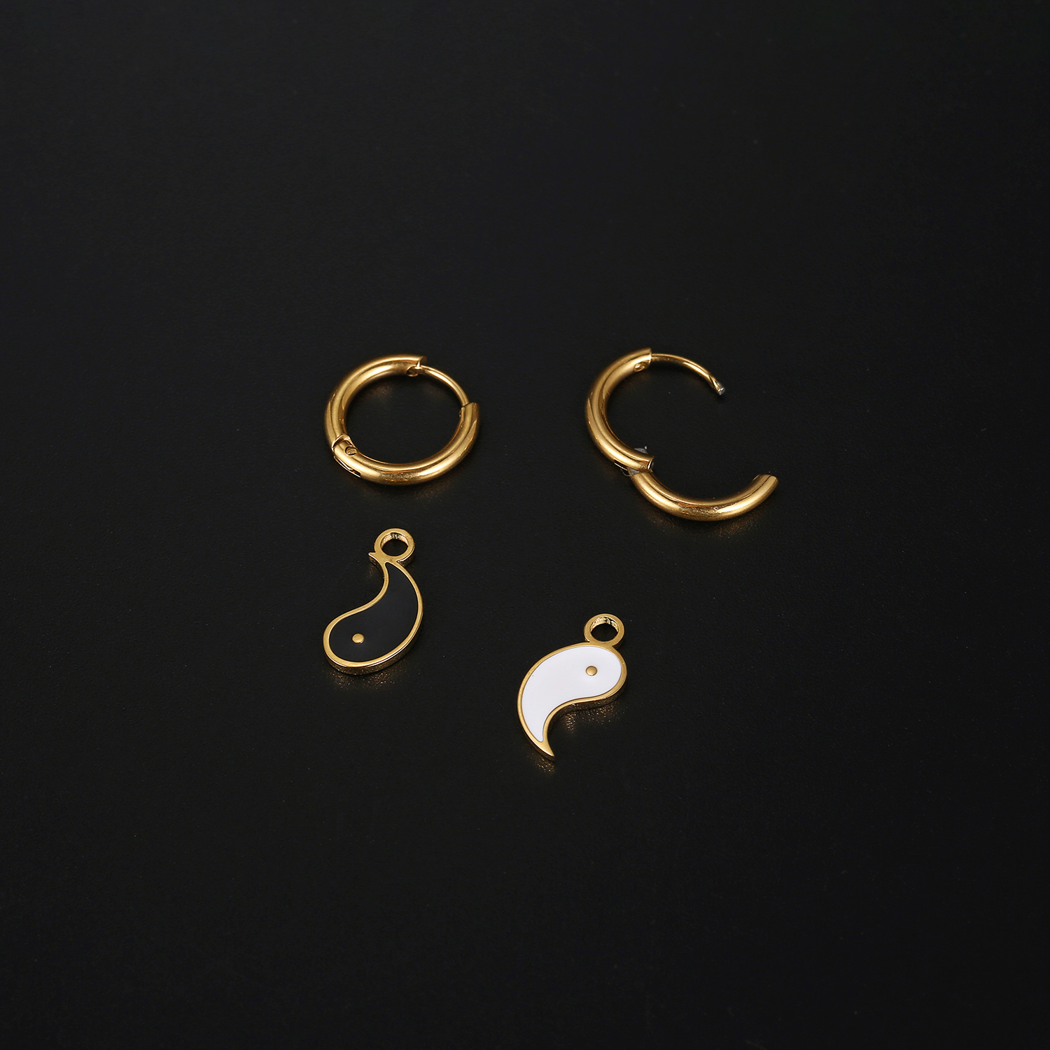 1 Pair Retro Simple Style Tai Chi Enamel Plating 304 Stainless Steel 18K Gold Plated Drop Earrings display picture 3