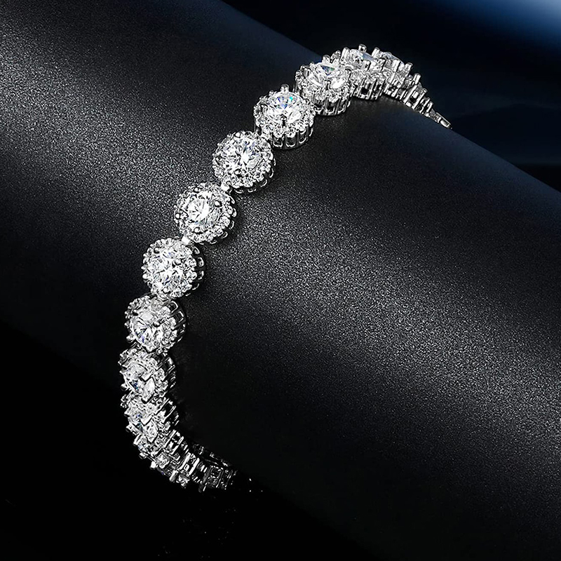 Copper White Gold Plated Classic Style Shiny Round Inlay Zircon Bracelets display picture 7