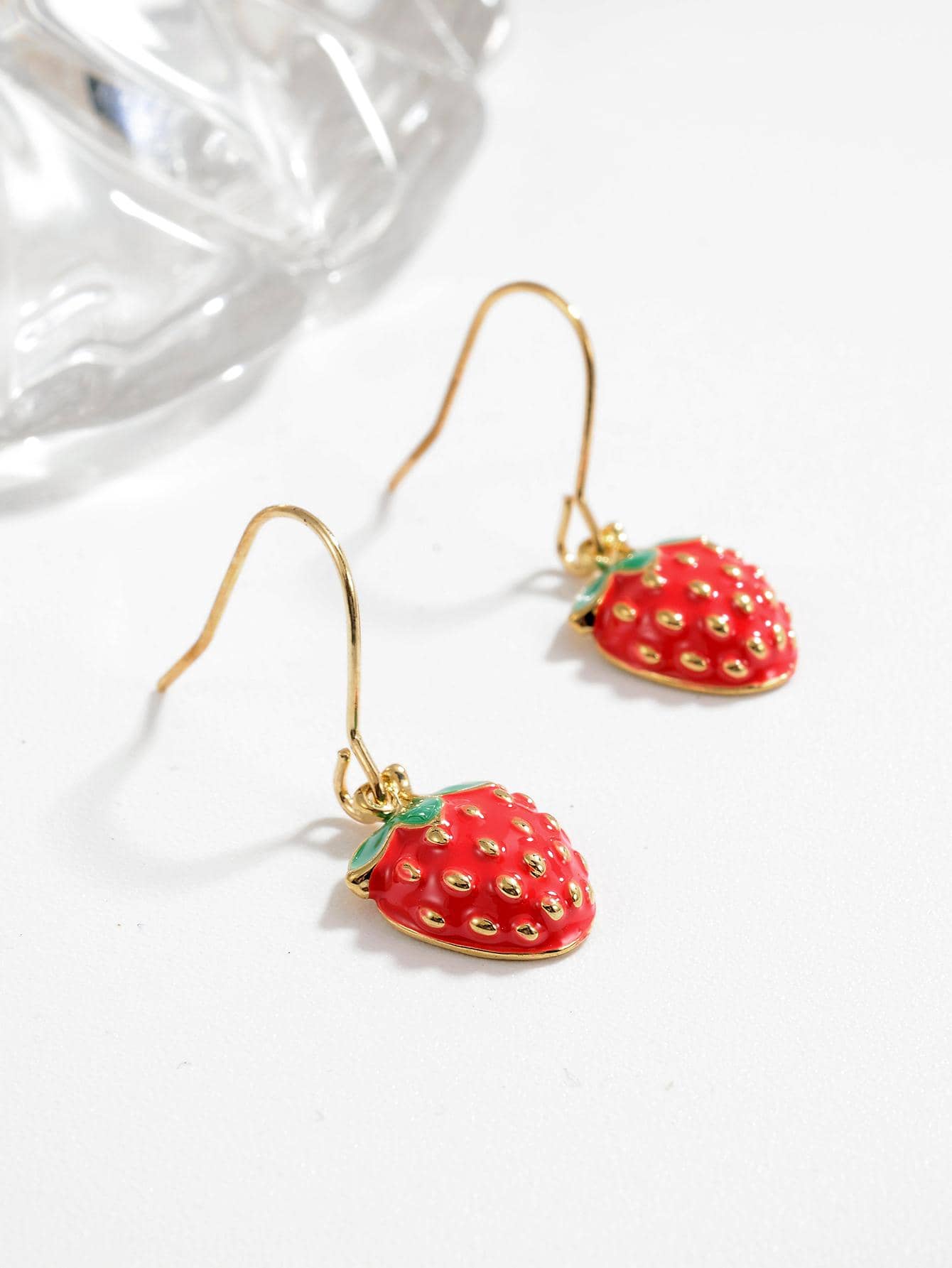 1 Pair Cute Strawberry Enamel Copper Drop Earrings display picture 1