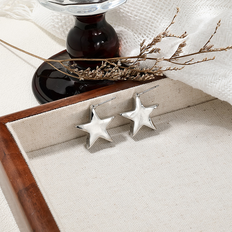 1 Pair Simple Style Commute Star Plating Alloy Ear Studs display picture 5