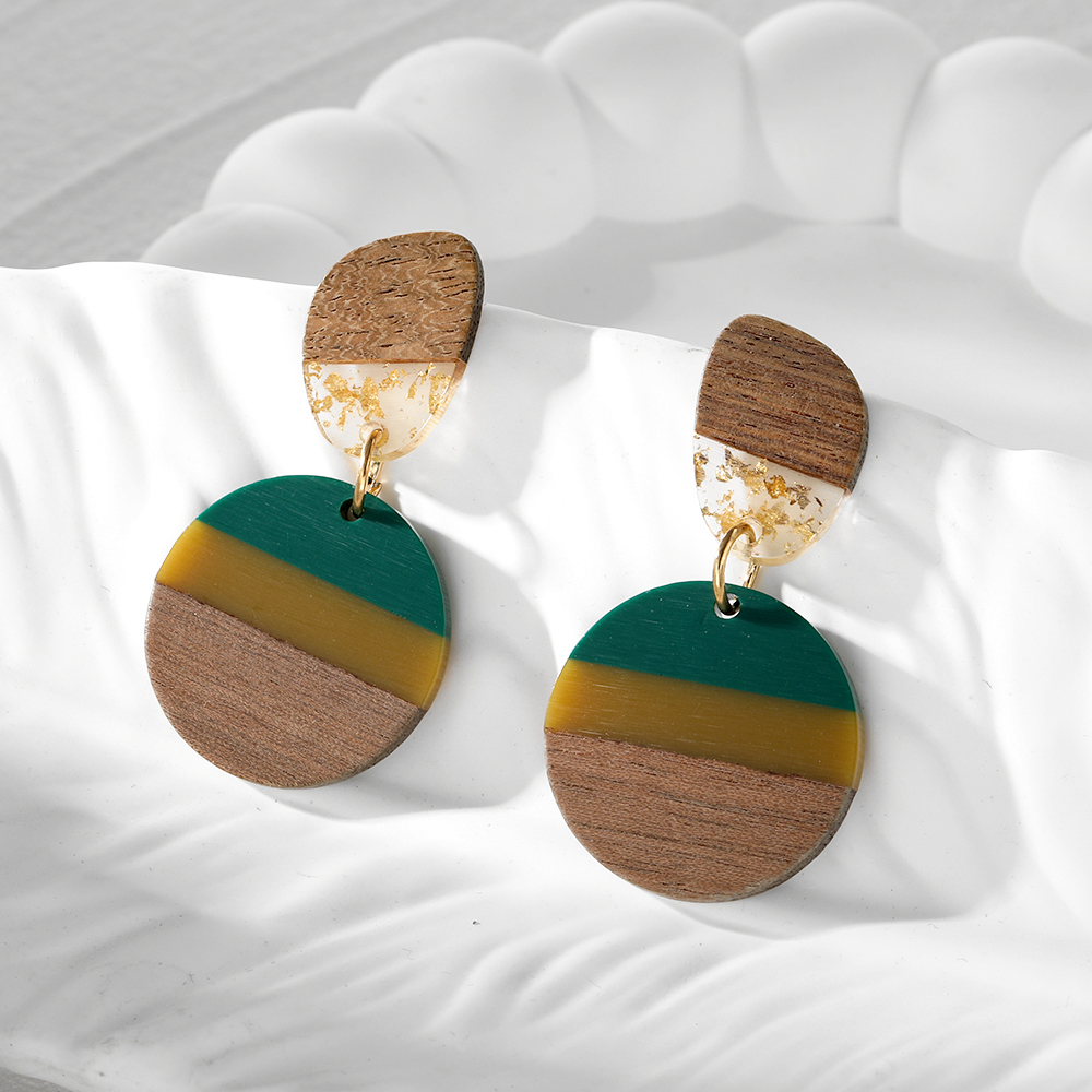 1 Pair Vintage Style Classic Style Multicolor Wood Resin Drop Earrings display picture 1