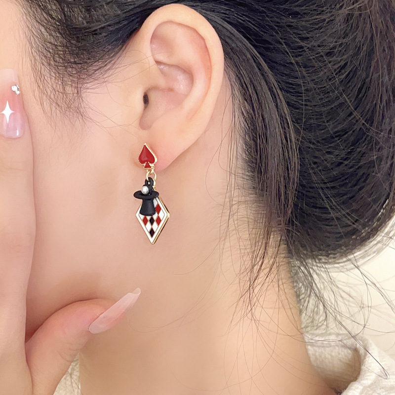 1 Pair Simple Style Classic Style Color Block Plating Alloy Gold Plated Drop Earrings display picture 6