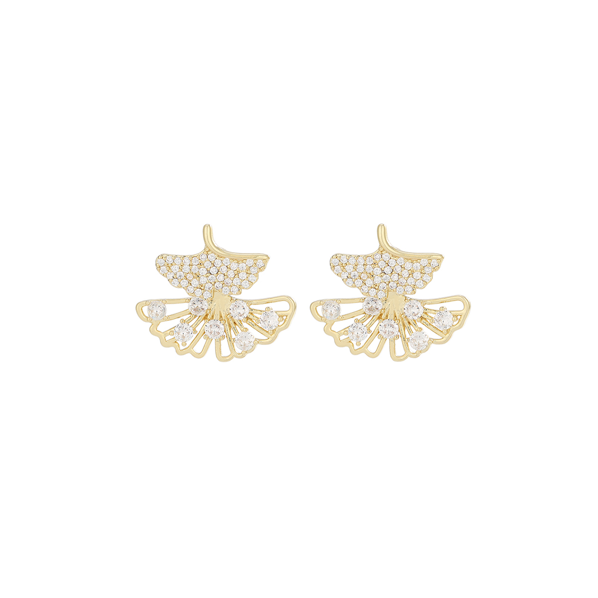 1 Pair Simple Style Ginkgo Leaf Inlay Copper Zircon Ear Studs display picture 1