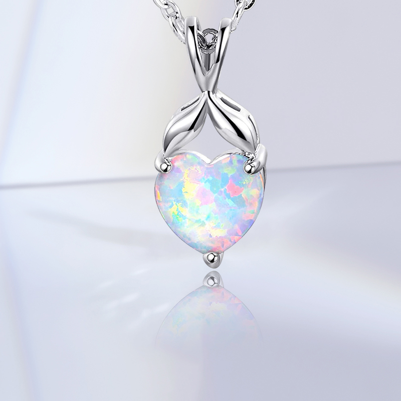 Copper White Gold Plated Elegant French Style Heart Shape Inlay Opal Pendant Necklace display picture 3