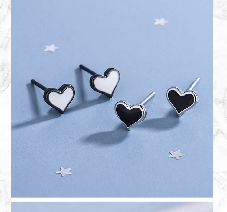 1 Pair Simple Style Heart Shape Epoxy Copper Ear Studs display picture 4