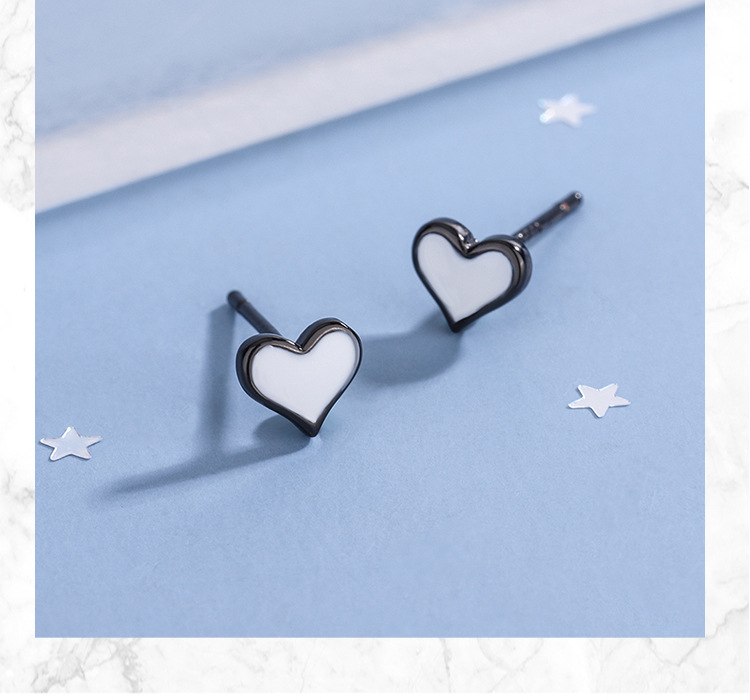 1 Pair Simple Style Heart Shape Epoxy Copper Ear Studs display picture 5