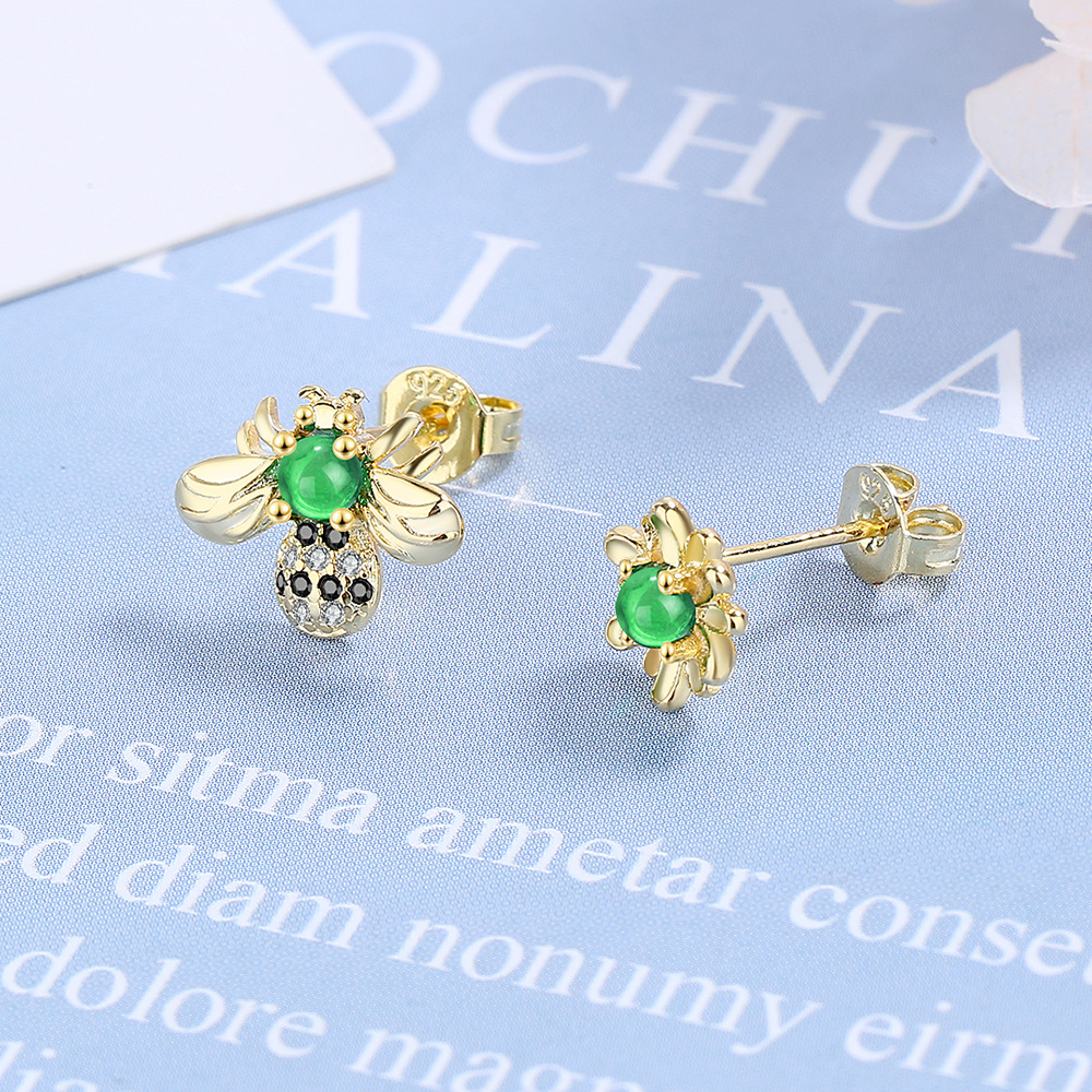 1 Pair Lady Modern Style Classic Style Sun Bee Inlay Copper Zircon Ear Studs display picture 1
