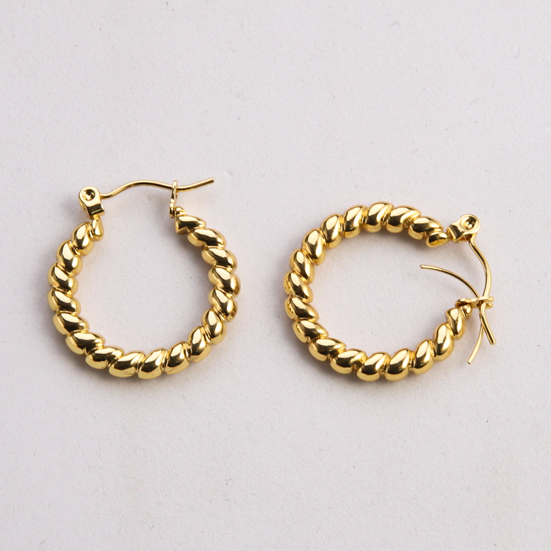 1 Pair Casual Classic Style Commute U Shape Twist Plating 304 Stainless Steel 18K Gold Plated Earrings display picture 4