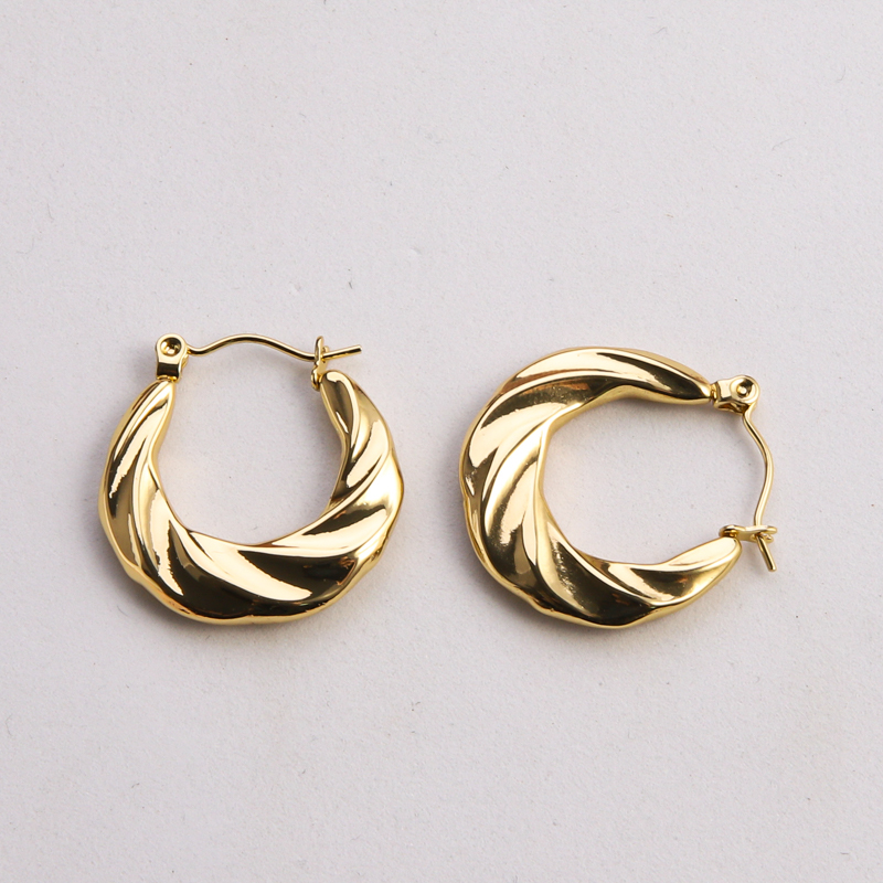 1 Pair Casual Classic Style Commute U Shape Twist Plating 304 Stainless Steel 18K Gold Plated Earrings display picture 5