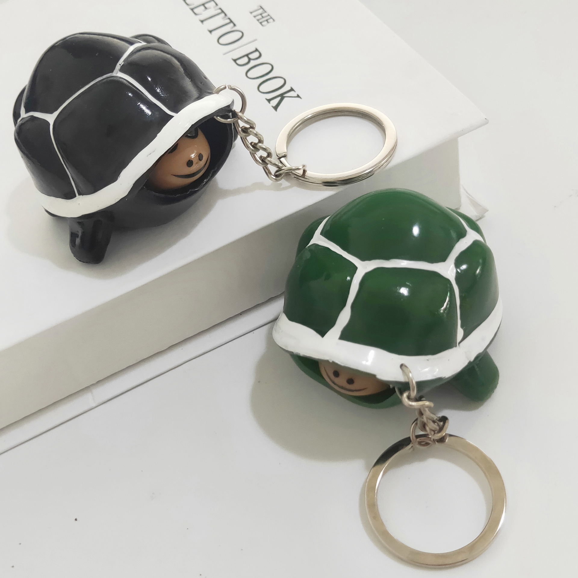 Exaggerated Funny Tortoise Plastic Keychain display picture 6