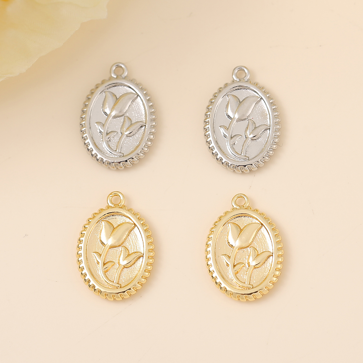 Elegant Retro Round Flower Copper Plating Copper 18k Gold Plated White Gold Plated Jewelry Accessories display picture 5