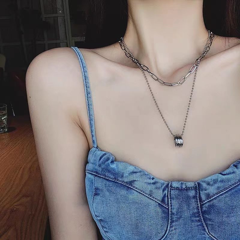 Simple Style Geometric Alloy Unisex Necklace Choker display picture 4