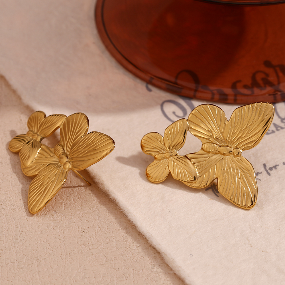 1 Pair Vintage Style Classic Style Butterfly Plating Stainless Steel 18k Gold Plated Drop Earrings display picture 4