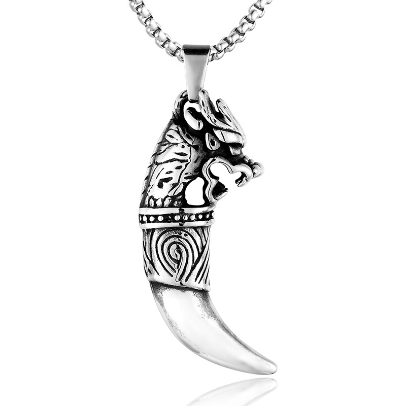 Hip-Hop Retro Wolf Titanium Steel Plating 18K Gold Plated Men's Pendant Necklace display picture 3